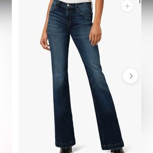 Joe’s Jeans long boot cut pants, size 31 in medium blue - The Frankie
